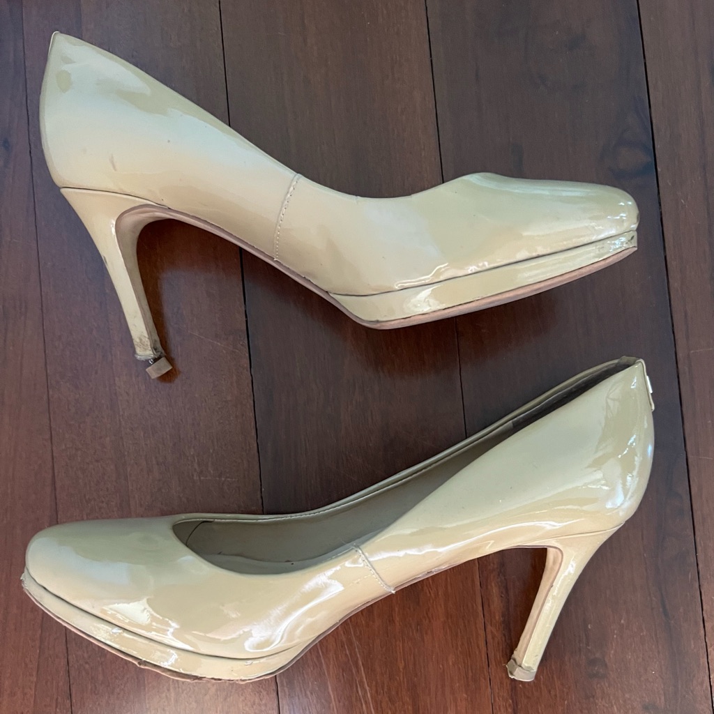 Ivanka Trump Beige Patent Leather 3” Heels Size 8-1/2 W